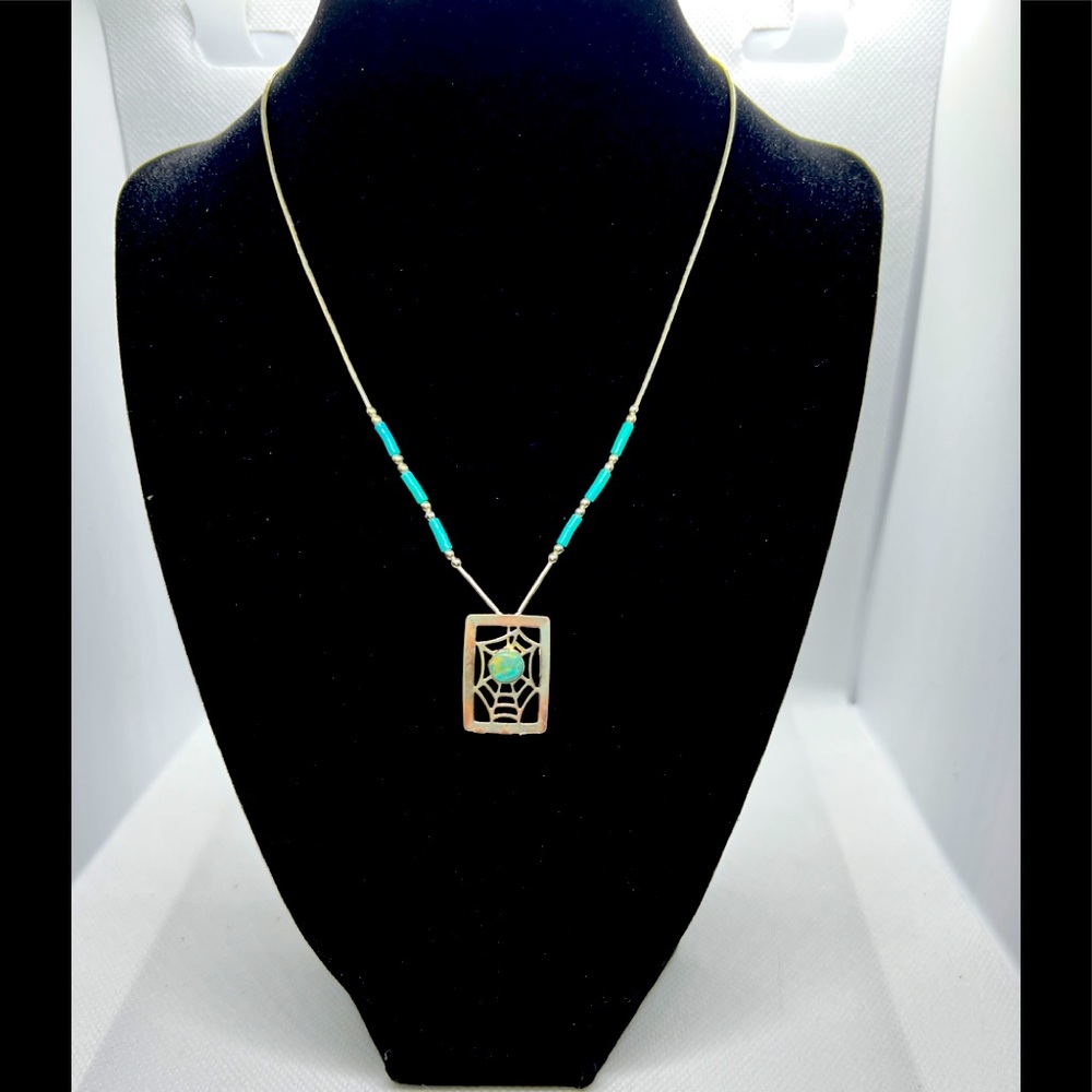 Native American Handmade Seed Bead Necklace. Spiderweb Pendant. New Vintage. 16”